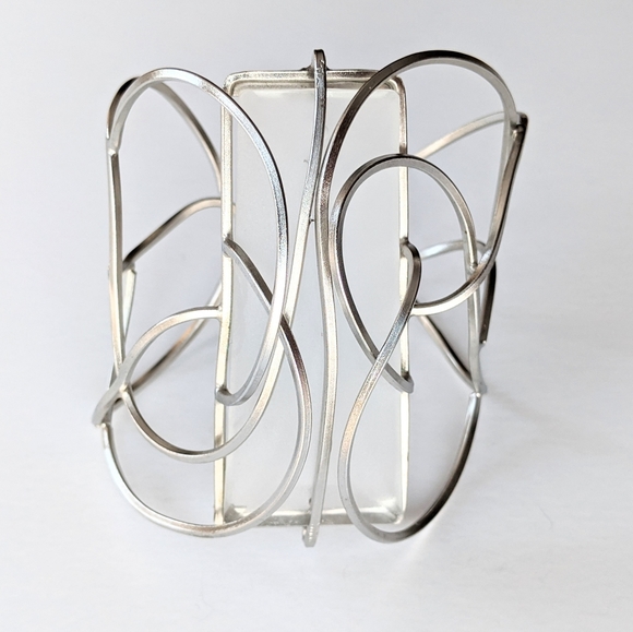 Artist-Made Silvertone Wire & Glass Cuff Bracelet - Picture 3 of 8